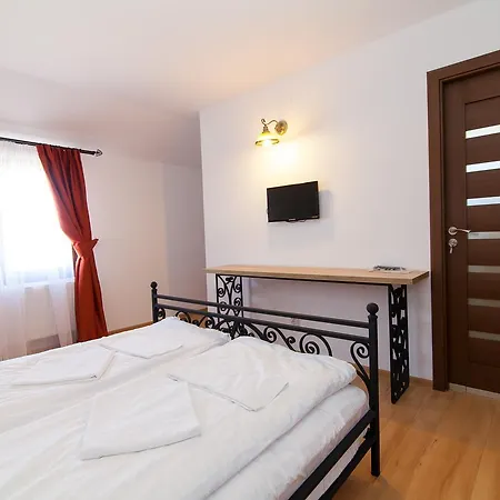 Üdülőközpont Pensiunea Marea Alpina, Maramures