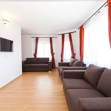 Resort Pensiunea Marea Alpina, Maramures 4*